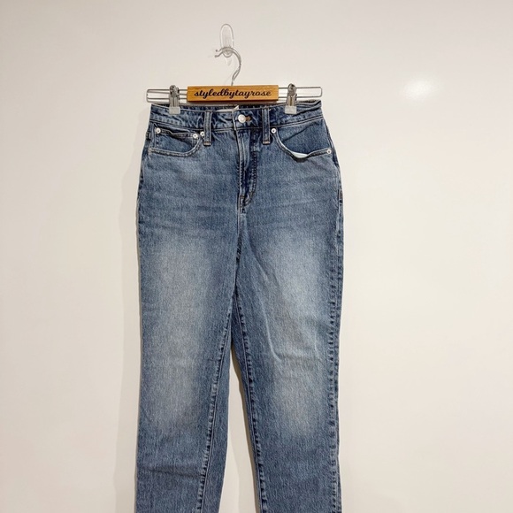 Madewell The Tall Curvy Perfect Vintage Jean in Heathcote Wash - Picture 6 of 12